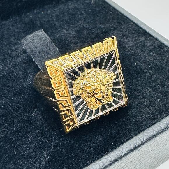 NIB Versace Medusa Head Square Ring 21 US 9.5 Gold Silver Tone Bicolor - Picture 6 of 14